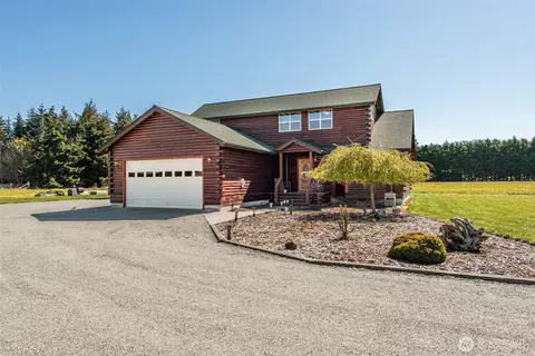 1688 Finn Hall Rd, Port Angeles, WA 98362