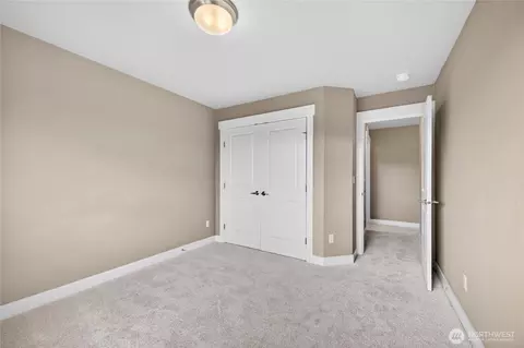 Bedroom - 8119 172nd Ave E, Sumner, WA 98390 photo 5 of 8