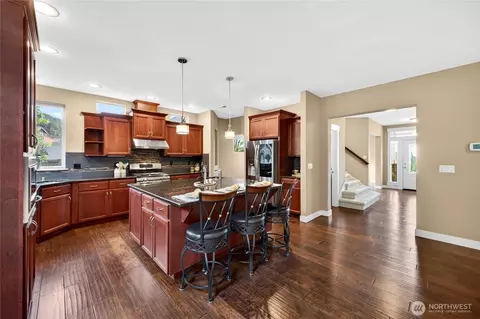 Kitchen - 8119 172nd Ave E, Sumner, WA 98390 photo 2 of 5