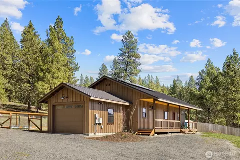 10692 Teanaway Rd, Cle Elum, WA 98922