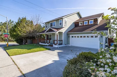 1804 SW Olive St, Oak Harbor, WA 98277