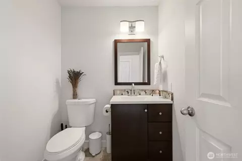 Bath - 21315 40th Ave E, Spanaway, WA 98387 photo 1 of 3