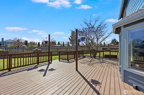 Exterior - 21315 40th Ave E, Spanaway, WA 98387 photo 3 of 9