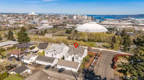 522 E 32nd St #A-D, Tacoma, WA 98404