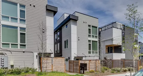130 W Florentia St #A, Seattle, WA 98119