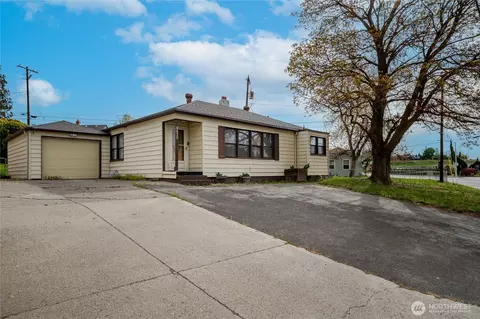 4413 Terrace Heights Dr, Yakima, WA 98901