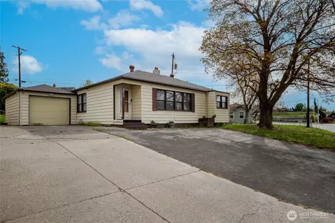 4413 Terrace Heights Dr, Yakima, WA 98901