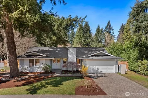 16404 NE 110th St, Redmond, WA 98052