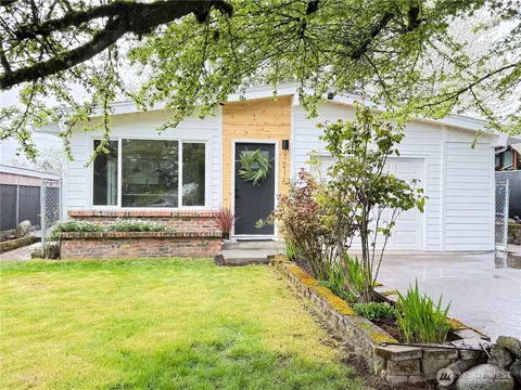1216 E 70th St, Tacoma, WA 98404