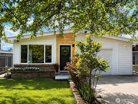 1216 E 70th St, Tacoma, WA 98404