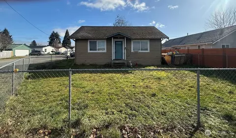 1502 A St, Auburn, WA 98002