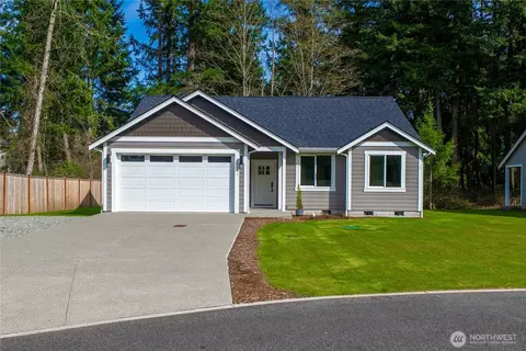 19601 95th Avenue Ct E, Graham, WA 98338