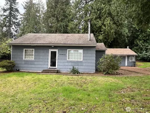 13841 NE 80th St, Redmond, WA 98052