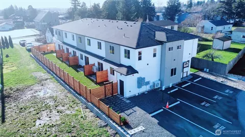 2155 Siddle Loop #101, Ferndale, WA 98248