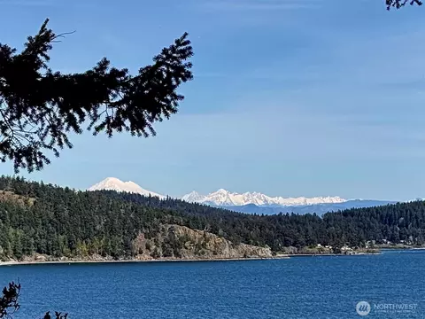 260 Grey Havens Loop, Orcas, WA 98280