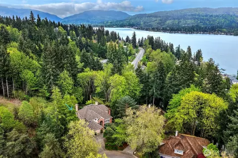 19225 SE 25th St, Sammamish, WA 98075