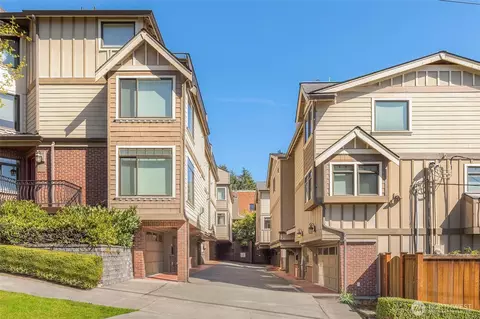 924 2nd Ave W, Seattle, WA 98119