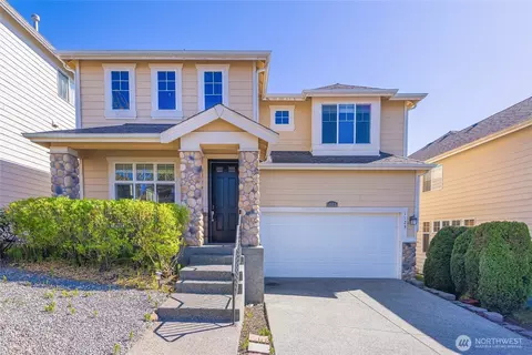 1123 S 36th St, Renton, WA 98055