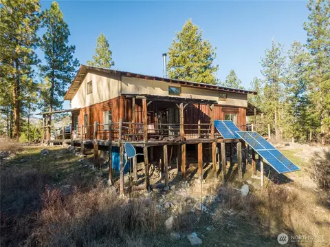 266 Bluebell Ln, Tonasket, WA 98855