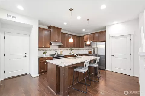 Kitchen - 4413 185th Pl SE, Bothell, WA 98012 photo 1 of 4