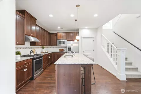 Kitchen - 4413 185th Pl SE, Bothell, WA 98012 photo 2 of 4