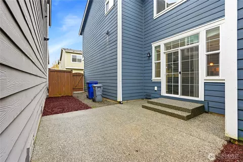 Exterior - 4413 185th Pl SE, Bothell, WA 98012 photo 4 of 7