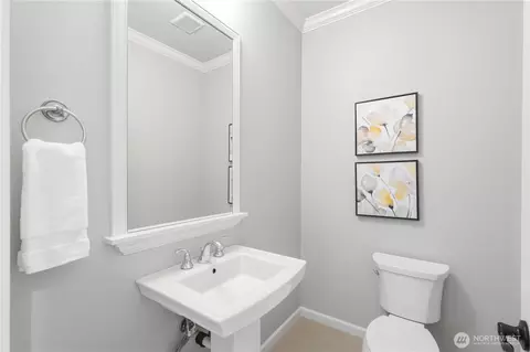 Bath - 4413 185th Pl SE, Bothell, WA 98012 photo 1 of 5