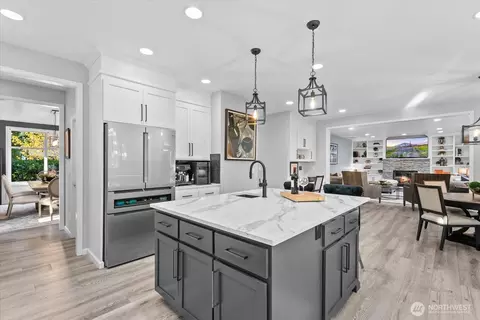 Kitchen - 8907 NE 152nd Pl, Bothell, WA 98011 photo 1 of 5