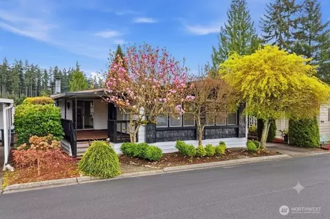 620 112th St SE #320, Everett, WA 98208