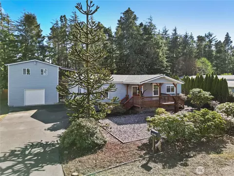 1902 229th Pl, Ocean Park, WA 98640