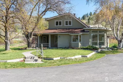 882 Lower Joe Creek Rd, Manson, WA 98831