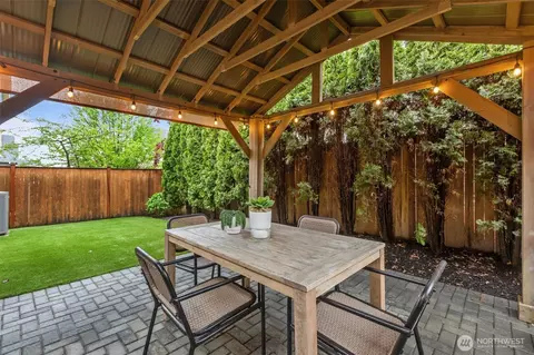 Exterior - 4109 177th St SE, Bothell, WA 98012 photo 5 of 7