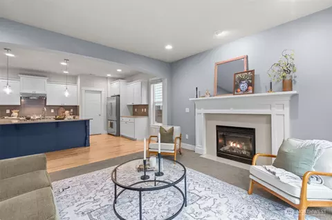 Living - 4109 177th St SE, Bothell, WA 98012 photo 4 of 4