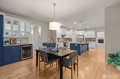 Dining - 4109 177th St SE, Bothell, WA 98012 photo 3 of 3