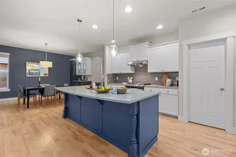 Kitchen - 4109 177th St SE, Bothell, WA 98012 photo 5 of 5