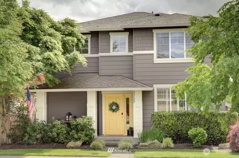 35723 SE Crest View Loop, Snoqualmie, WA 98065