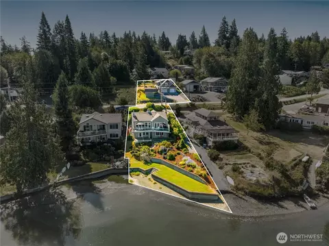 9936 9941 Mariner Dr NW, Olympia, WA 98502