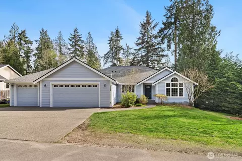4520 52nd St NW, Gig Harbor, WA 98335