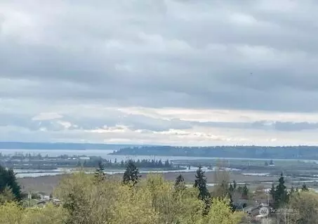 6718 43rd St NE, Marysville, WA 98270