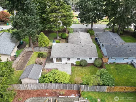 View/Area - 11428 26th Dr SE, Everett, WA 98208 photo 1 of 2
