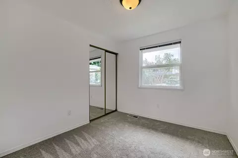 Bedroom - 11428 26th Dr SE, Everett, WA 98208 photo 4 of 10