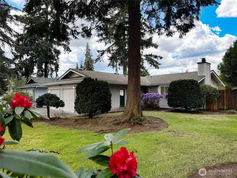 11428 26th Dr SE, Everett, WA 98208