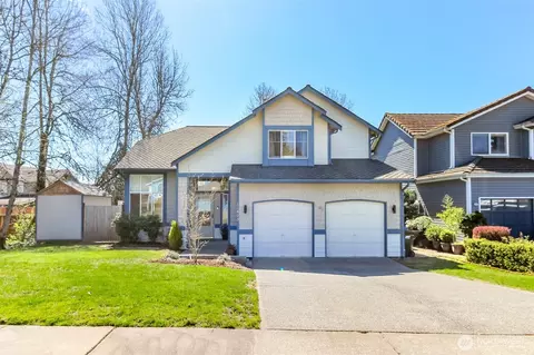 11823 SE 203rd St, Kent, WA 98031