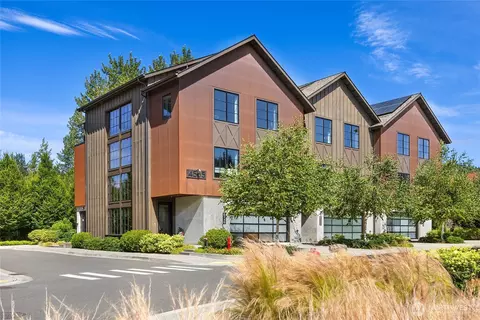 4565 Flying Goat Ave NE #B240, Bainbridge Island, WA 98110