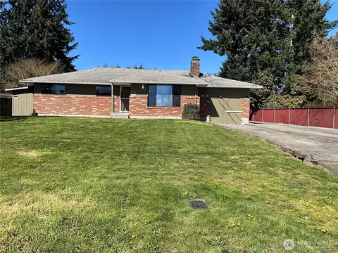 19026 67th Ave W, Lynnwood, WA 98036
