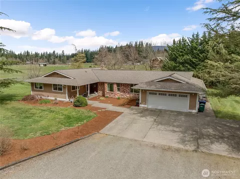 30520 SE 358th St, Enumclaw, WA 98022