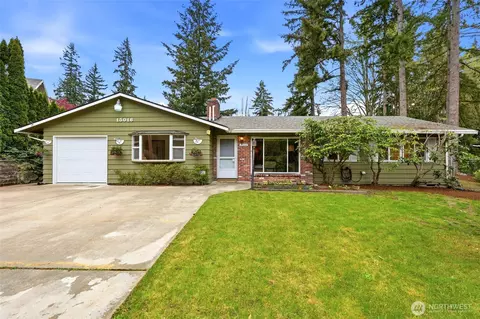15016 SE 14th St, Bellevue, WA 98007