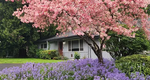201 Englert, Woodland, WA 98674