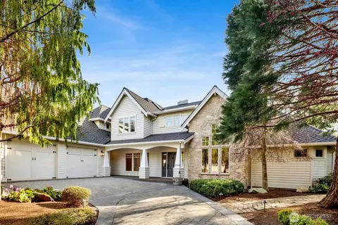 8784 Goshawk Rd, Blaine, WA 98230