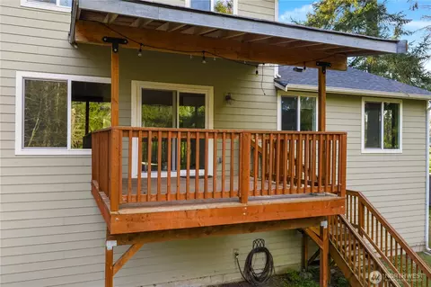 Exterior - 28601 30th Ave E, Spanaway, WA 98387 photo 4 of 6